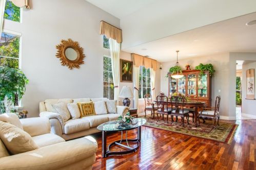 3885 Mars Ct, San Jose, CA 95121-3229