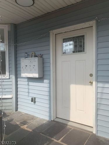 248 Summer Ave, Newark, NJ 07104-2721