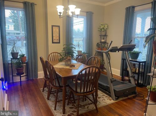 17050 Virginia Ave, Williamsport, MD 21795-1310