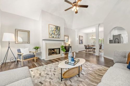 163 Clubhouse Dr, Kennesaw, GA 30144-5064