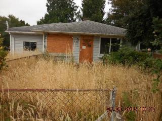 7214 J St, Tacoma, WA 98408-3022