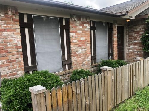 1421 Northview Dr, Angleton TX  77515-3731 exterior