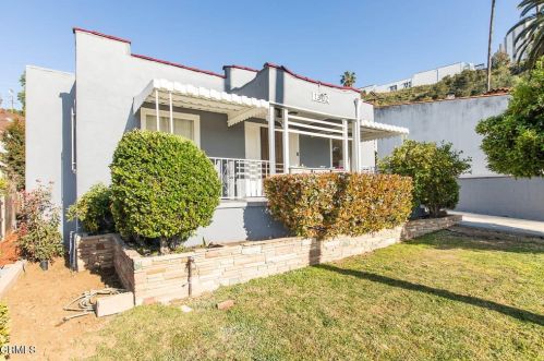 1302 Oakridge Dr, Glendale, CA 91205-3415