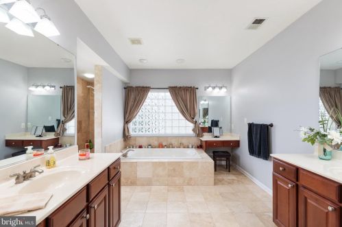 118 Milton Ave, Fallston MD  21047-2743 exterior