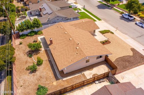 1366 Acapulco Ave, Simi Valley, CA 93065-4005