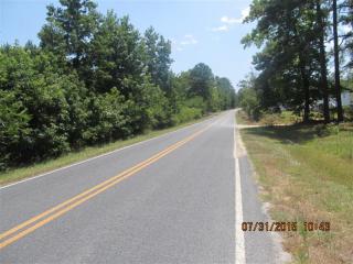 784 Priest Hill Rd, Whispering Pines, NC 28327-7826