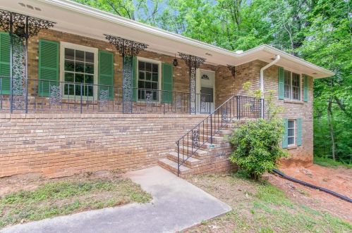 3645 Hershel Pl, Atlanta GA  30349-1324 exterior