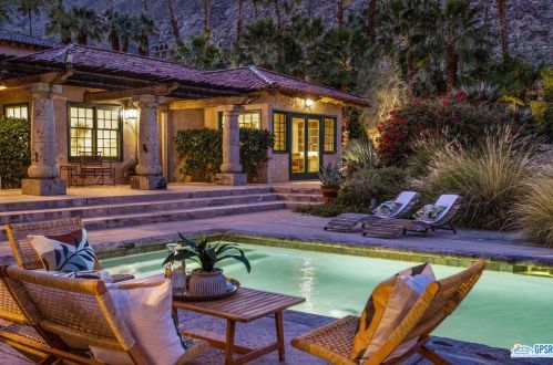 690 Linda Vista Dr, Palm Springs, CA 92262-7319