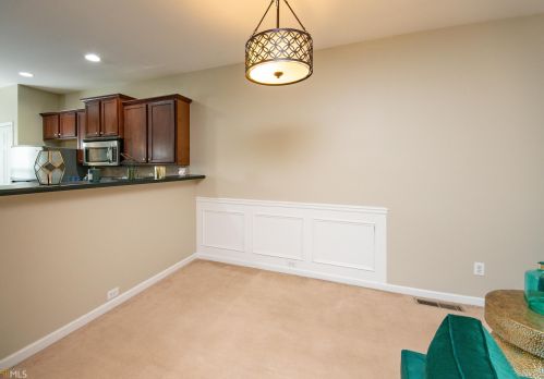 748 Celeste Ln, Atlanta GA  30331-8606 exterior