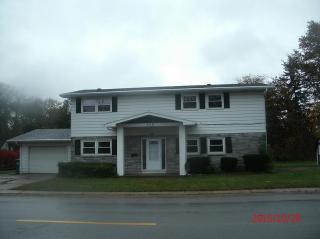 340 Saint Joseph Ave, Kankakee, IL 60901-2742