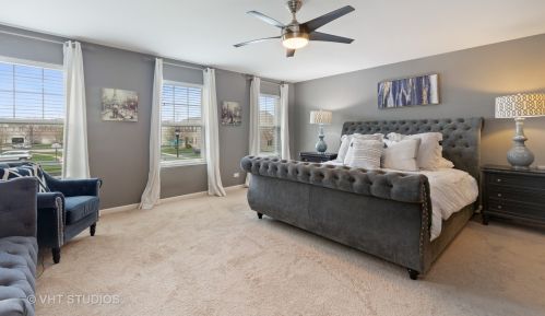 1353 Padre Island Ln, Pingree Grove IL  60140-2021 exterior