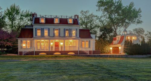 137 Oxford Ave, Willowbrook IL  60514-1151 exterior