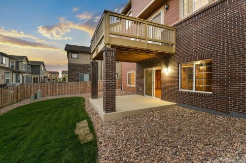 6632 Muscadine Ct, Denver CO  80016 exterior