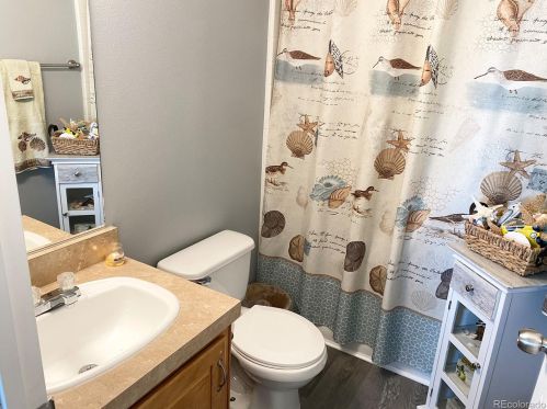 60 Zeta St, Lakewood CO  80401 exterior