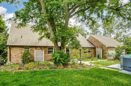 2900 Fox Hollow Rd, Springfield, OH 45502-8640