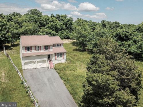 8349 Lincoln Dr, Jessup, MD 20794-9454
