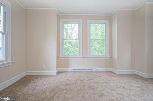 114 Ctr St, Camden NJ  08109-2201 exterior