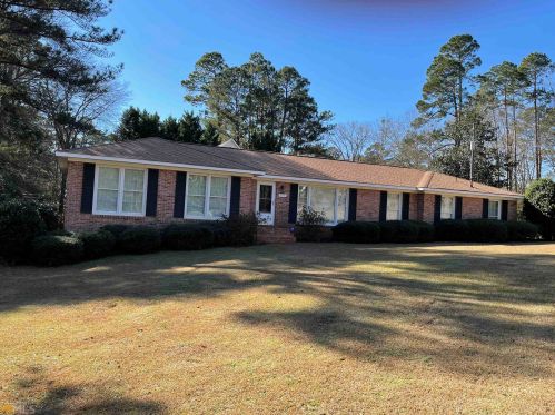 713 Wisteria Way, Lagrange, GA 30240-1637