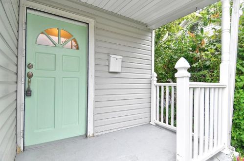 4457 Emerald Ave, Cincinnati, OH 45242-7826