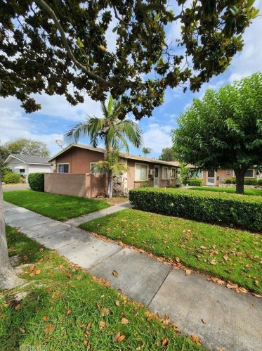 2109 Juno Ave, Anaheim CA  92804-4468 exterior