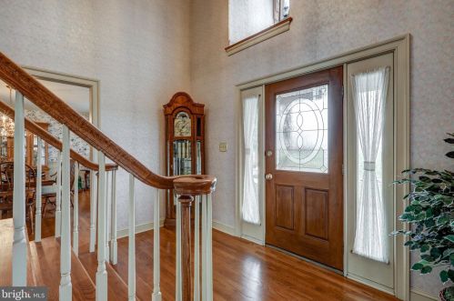 2045 Rockvale Rd, Lancaster PA  17602-1405 exterior