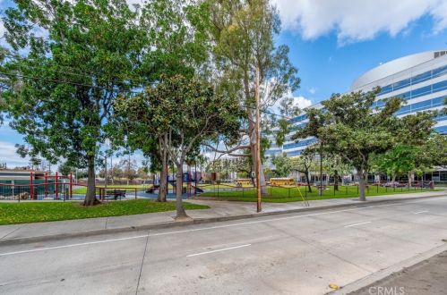 700 3rd St, Santa Ana CA  92701-5485 exterior