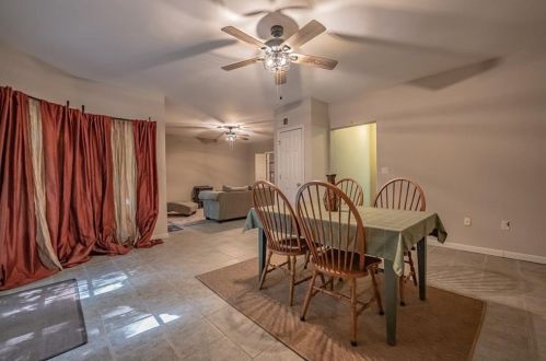 408 Harris Manor Dr, Atlanta GA  30311-2118 exterior