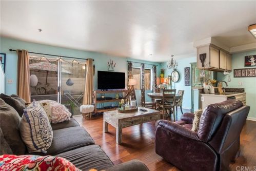 206 Idaho St, La Habra, CA 90631-4525