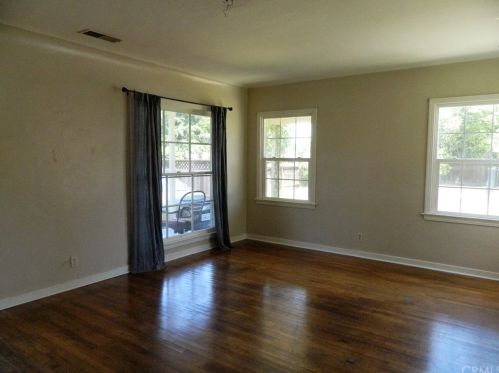 400 23rd St, Merced, CA 95340-3954