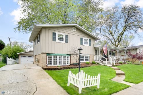15124 Hillside Ave, Oak Forest, IL 60452-1924