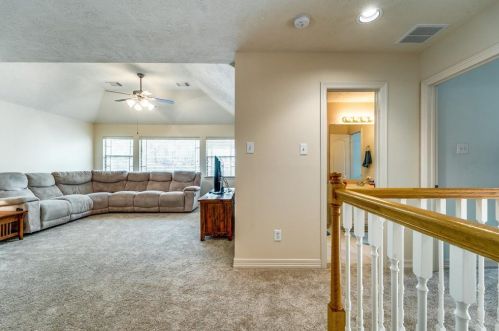 8981 Willow Spg Ln, Conroe TX  77302-3453 exterior