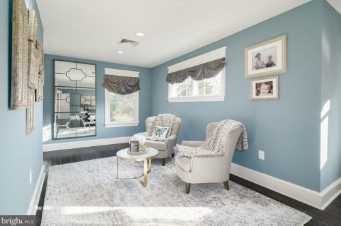 415 Washington Ave, Tavistock NJ 08033-3340 exterior