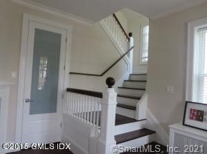 103 Elm St, Greenwich CT  06830-6613 exterior