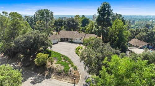 8405 La Sierra Ave, Whittier, CA 90605-1223