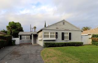 18107 Tarzana St, Los Angeles CA  91356-4325 exterior