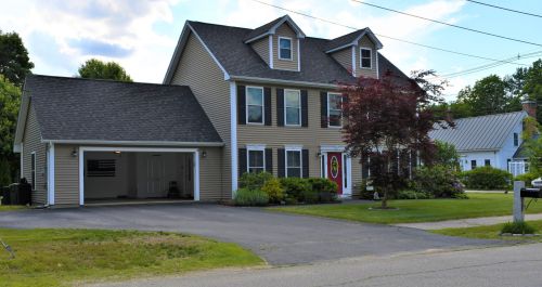 2 Penacook St, Concord, NH 03303-1702