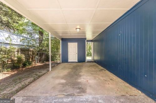 228 Crescent Dr, Warner Robins GA  31093-1977 exterior