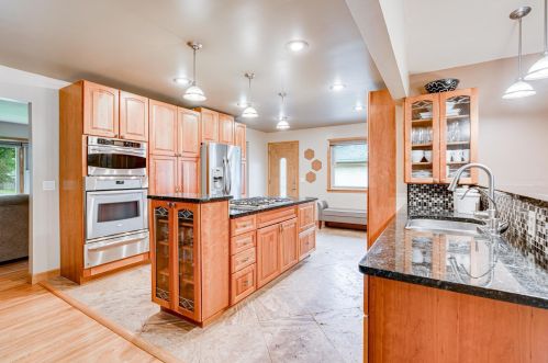 7013 Quail Ave, Minneapolis, MN 55429-1228