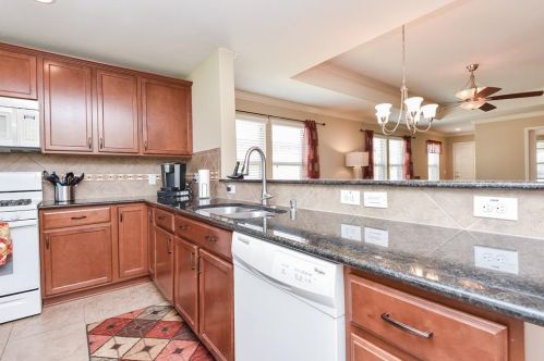 2907 Cone Flower Dr, Richmond TX 77469-5551 exterior