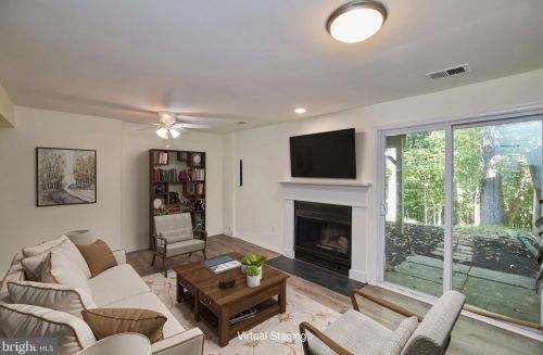 14240 Long Green Dr, Silver Spring MD 20906-2074 exterior