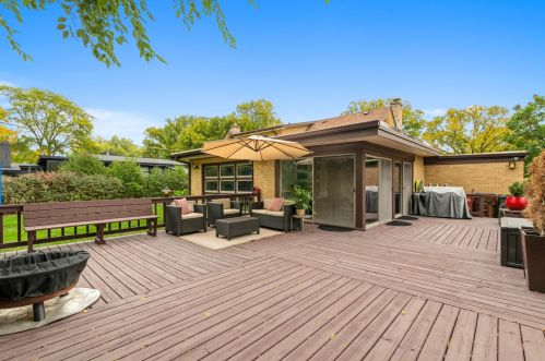 624 Burns Ave, Homewood IL  60422-1102 exterior