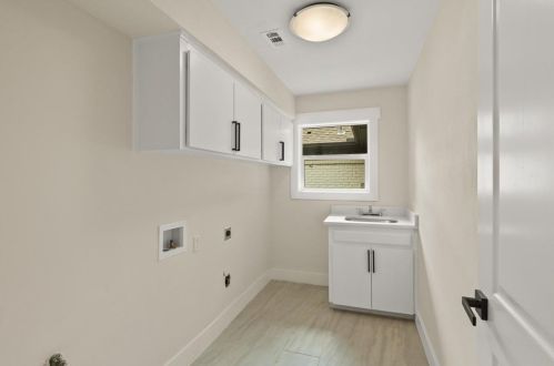 16234 Amberwood Rd, Dallas TX  75248-2980 exterior