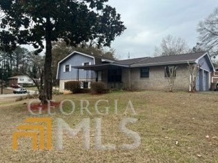 2487 Burton Cir, Morrow, GA 30260-2731
