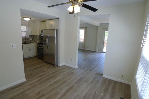 525 Geneva Ave, Saint Paul MN  55128-6421 exterior