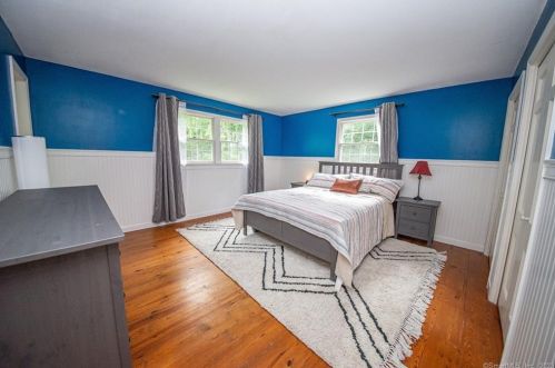 6 Shady Dell Ln, Somers CT  06071-2136 exterior