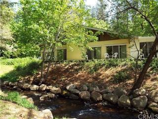 5711 Hilbe Dr, Paradise, CA 95969-5531