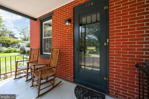 124 Fowler Ave, Haddonfield NJ  08033-1337 exterior