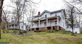 782 Midway Mills Ln, Wingina, VA 24599-3105