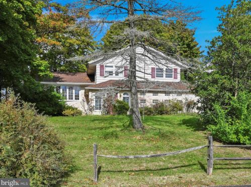 114 Old Orchard Rd, York, PA 17403-9475