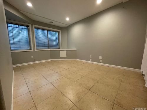 18099 Orchard Pl, Aurora CO  80016-1197 exterior